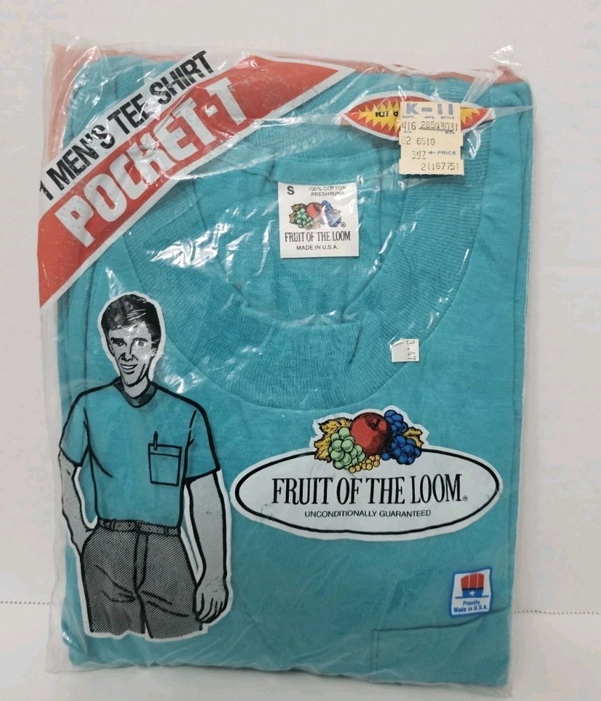 Vintage 1980's T-Shirt Fruit Of The Loom Men’s Pocket Light Blue NOS