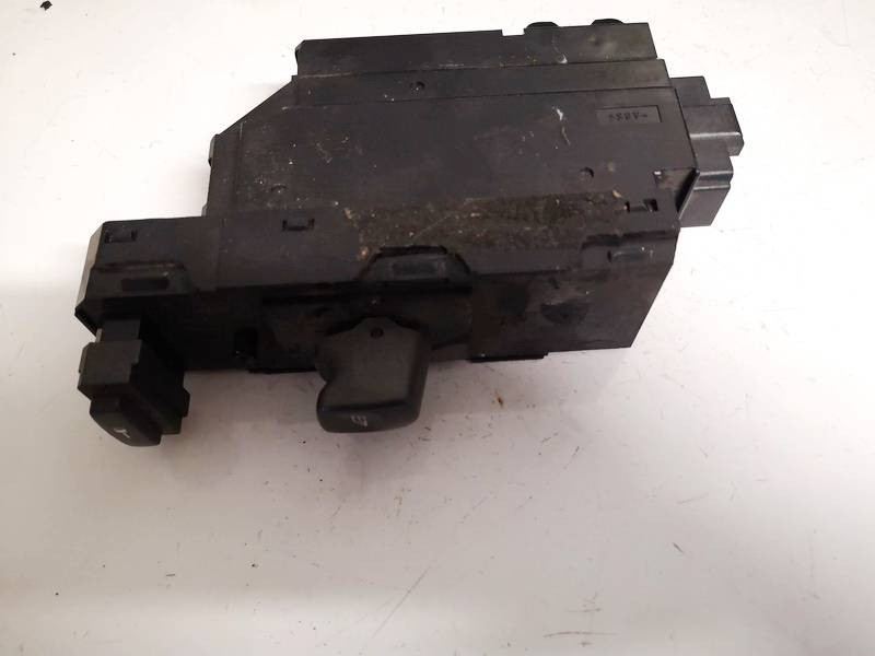2003 Volvo S60 Power Window Regulator & Switch 2133526-27