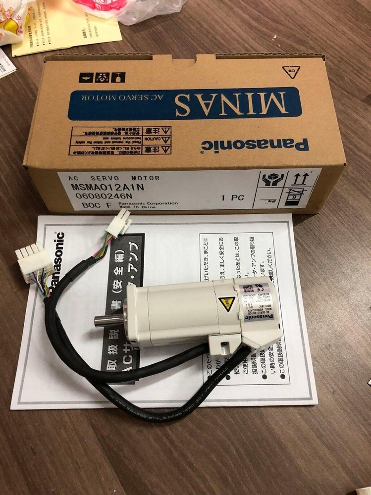 PANASONIC MSMA012A1N AC Servo Motor New In Box Expedited Shipping
