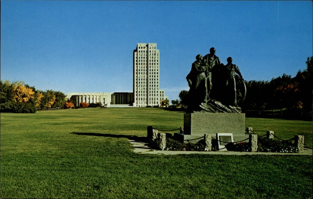 Pioneer Family State Capitol Grounds Bismarck North Dakota ~ 1970s postcard
