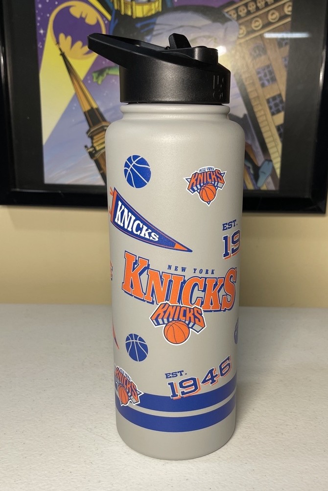 NY KNICKS Logo brands Stainless Steel 34 oz Quencher double wall Water Bottle