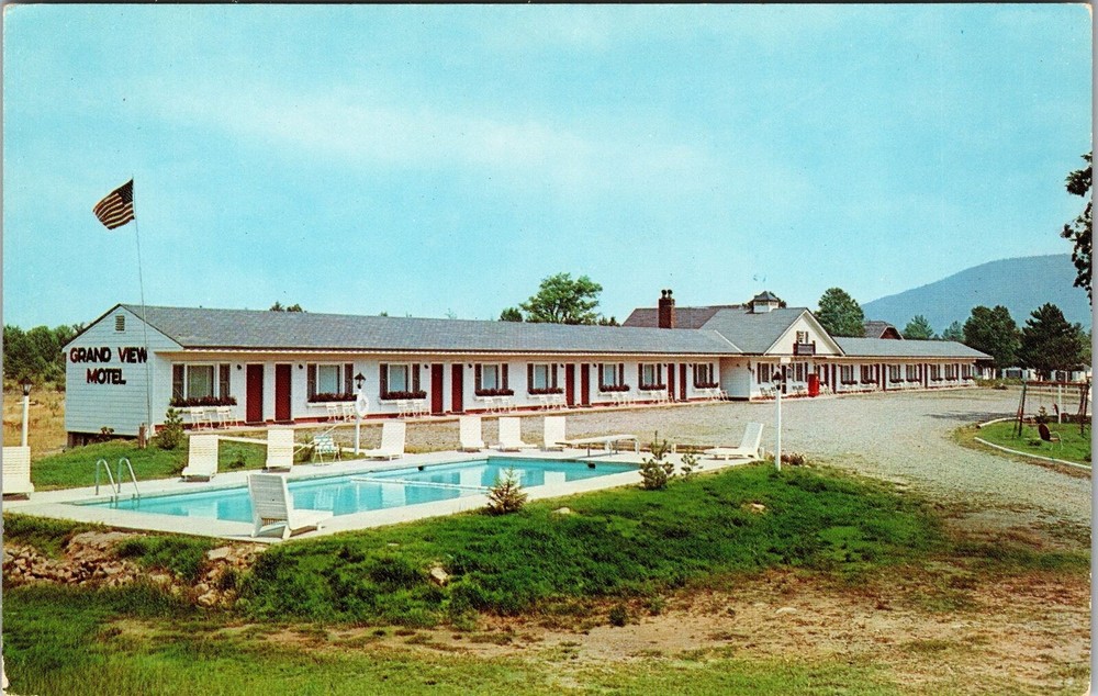 Wilmington NY-New York, Grand View Motel, Exterior Vintage Postcard