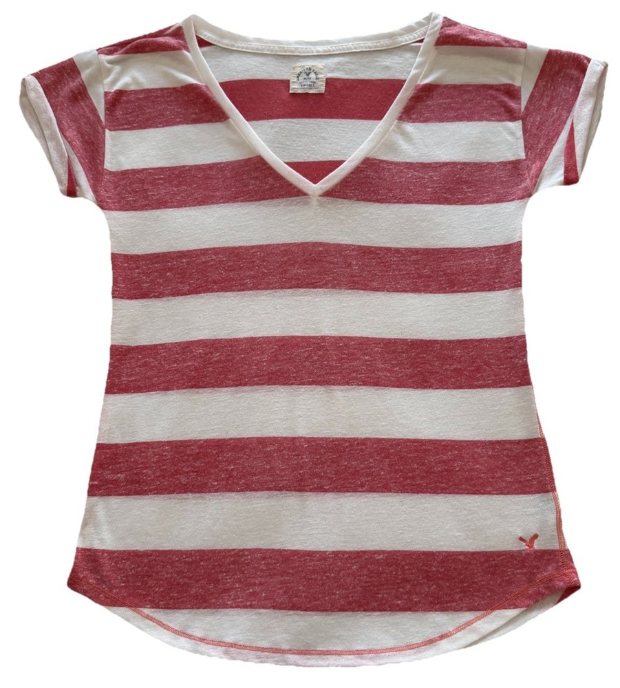 🦅AMERICAN EAGLE Faded Red & Cream Striped V-Neck T-Shirt-Size M🦅