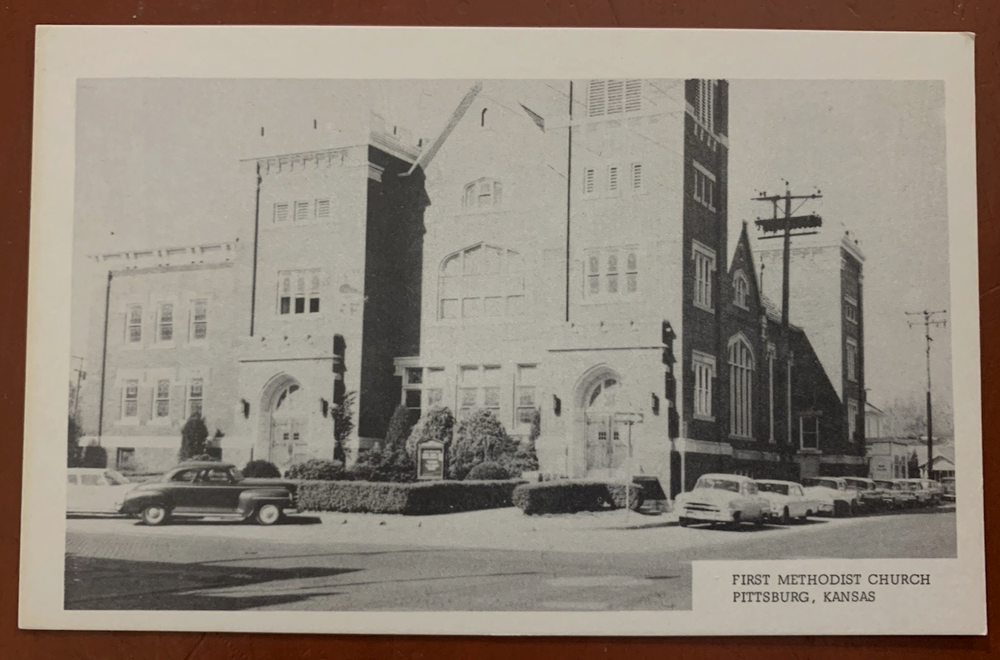 Street View, First Methodist Church, Pittsburg, Kansas, CRAWFORD COUNTY Postcard