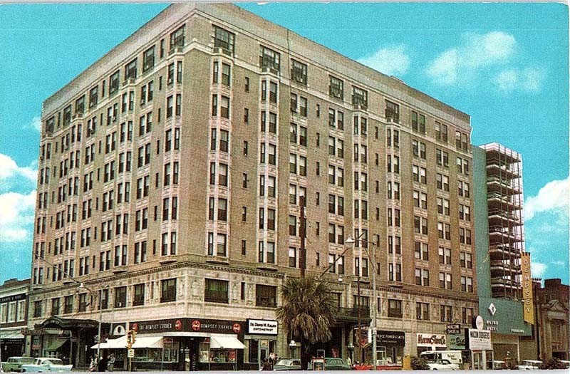 Postcard HOTEL SCENE Macon Georgia GA m/09 AI8401