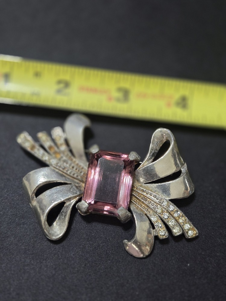 Large  Vintage Pin Brooch With Pink Purple  Stone Ribbon Design