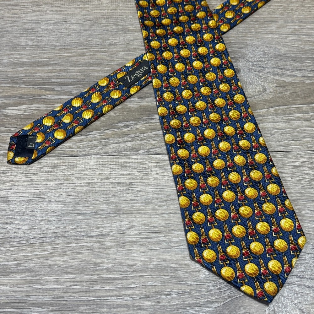 Ermenegildo Zegna Handmade Luxury 100% Silk Neck Tie Art Deco Trophy Imagery