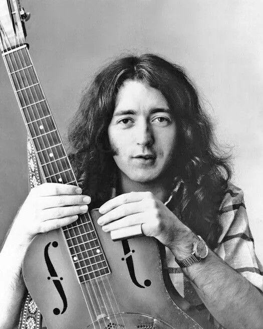 Rory Gallagher Guitar Portrait 4x6 Picture Celebrity Print