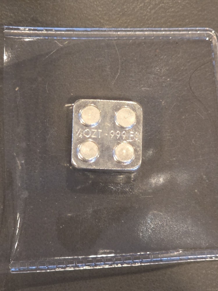 1/4 oz .999 Fine Silver LEGO Bar – Monarch Precious Metals – Building Block