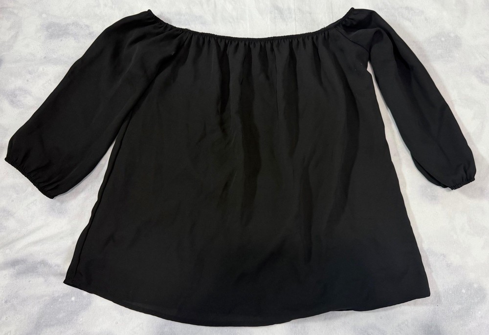 Charlotte Russe Black Off Shoulder Blouse Women’s Small 3/4 Sleeve Elastic Top.