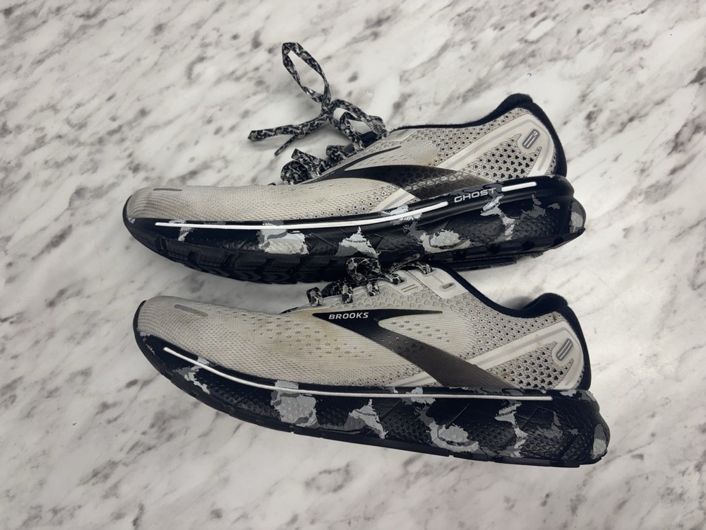 Brooks Womens Ghost 14 Running Shoes Size 9 B White Black Camo Camouflage
