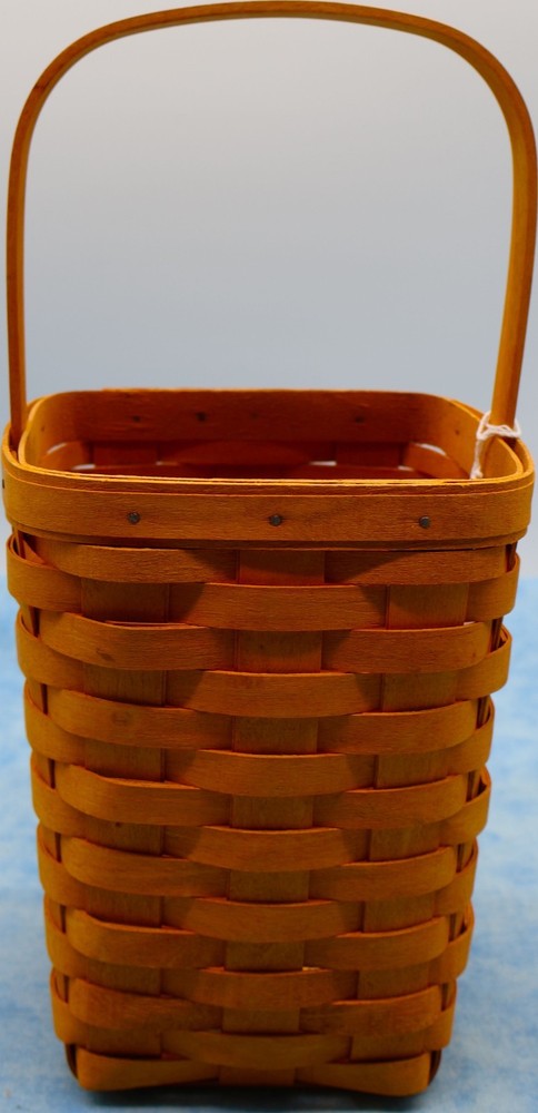 Longaberger 1999 Large Peg Basket w/ Fixed Handle & Product Card