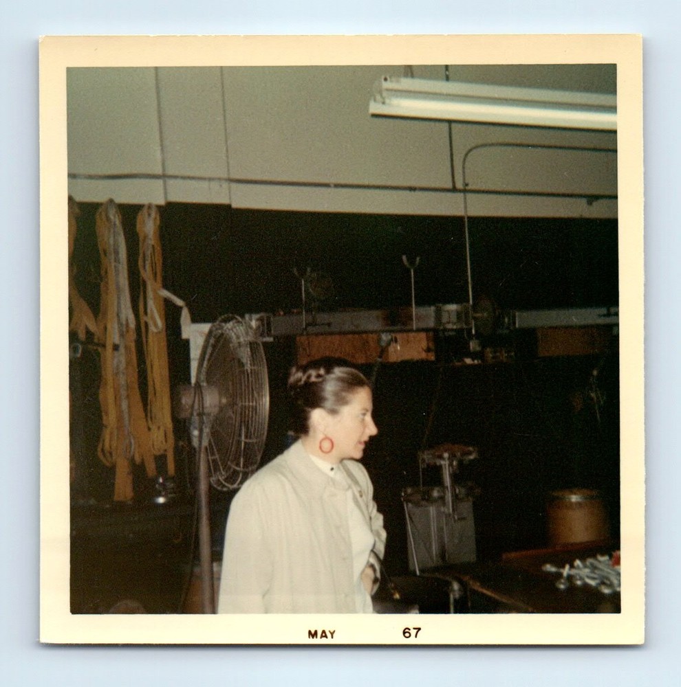Old Vintage Square Color Photo SOLO WOMAN IN SHOP BY FAN SNAPSHOT 1967