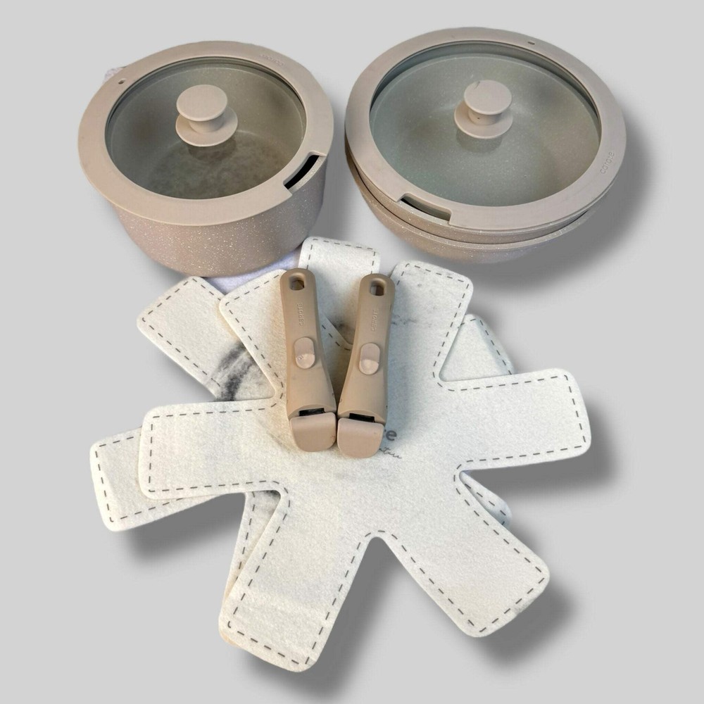 Carote 5-Piece Nonstick Cookware Set with Lids & Handles Gently Used