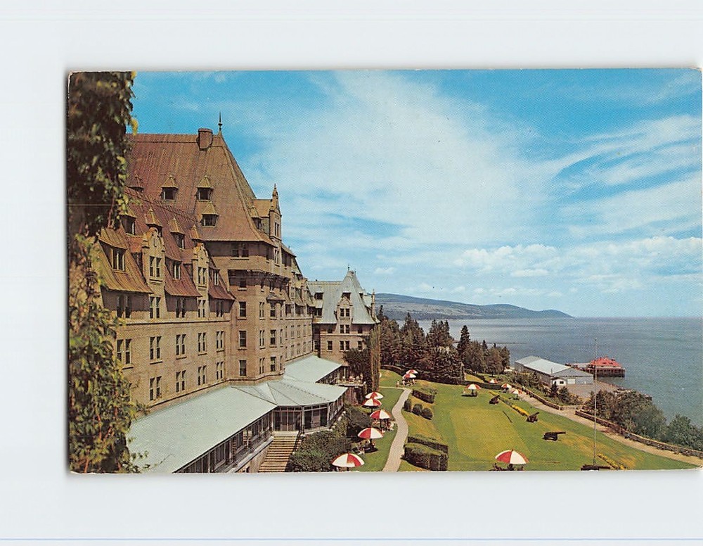 Postcard Manoir Richelieu Murray Bay La Malbaie Canada