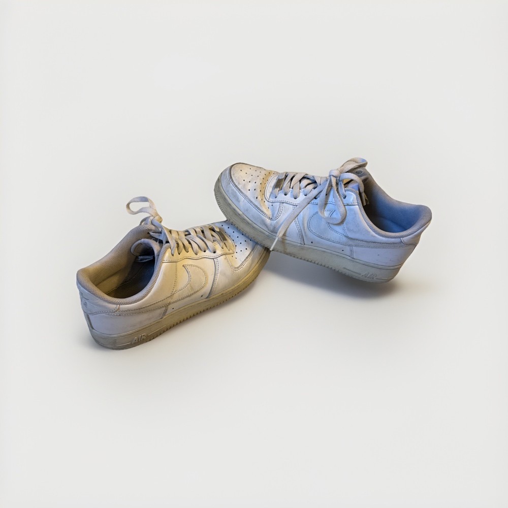 Nike Air Force 1 Low White Men’s Size 10 Sneakers AF1 Casual Shoes Used