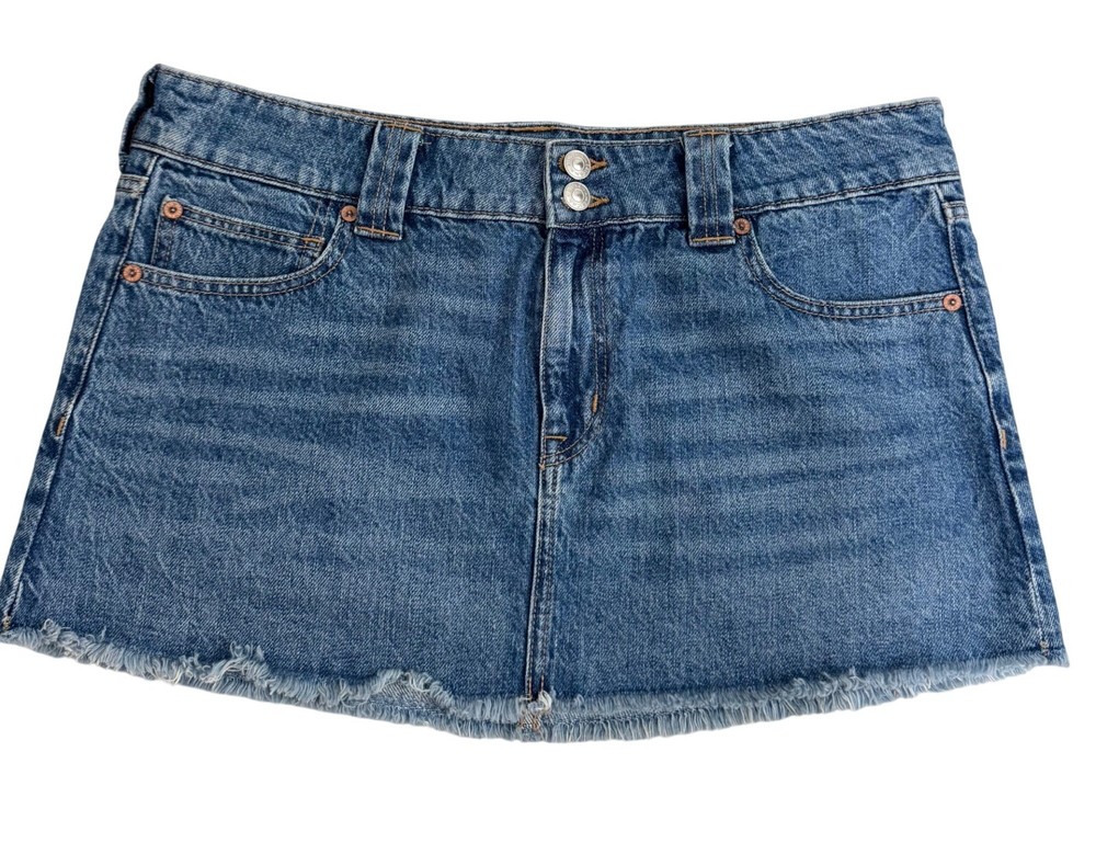 American eagle Low Rise Mini Denim skirt fray Y2K Britney sz 12