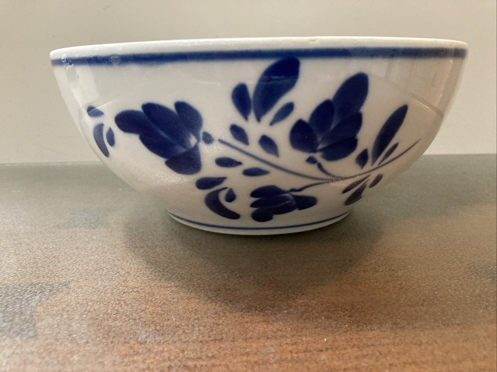 Viana Do Castelo Portugal Serving Bowl White Blue Floral Hand Painted
