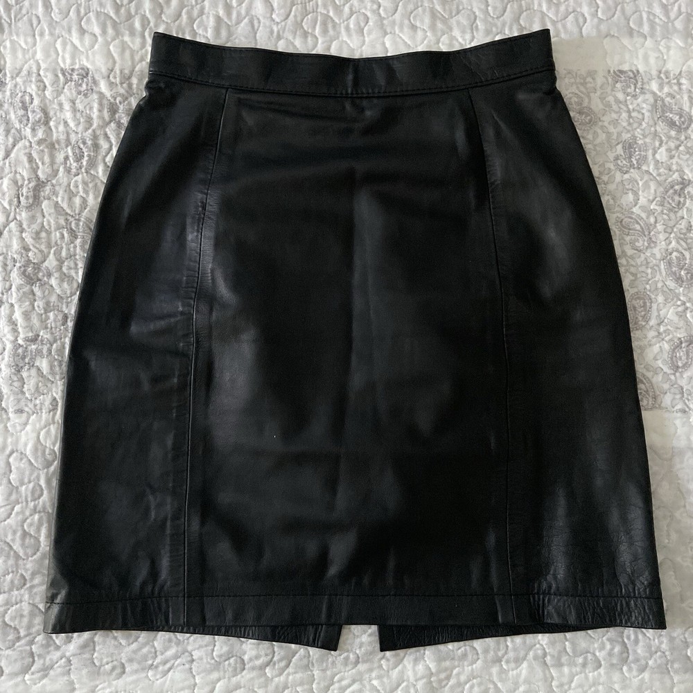 80s Vintage High-waisted black Genuine leather archive subversive skirt.