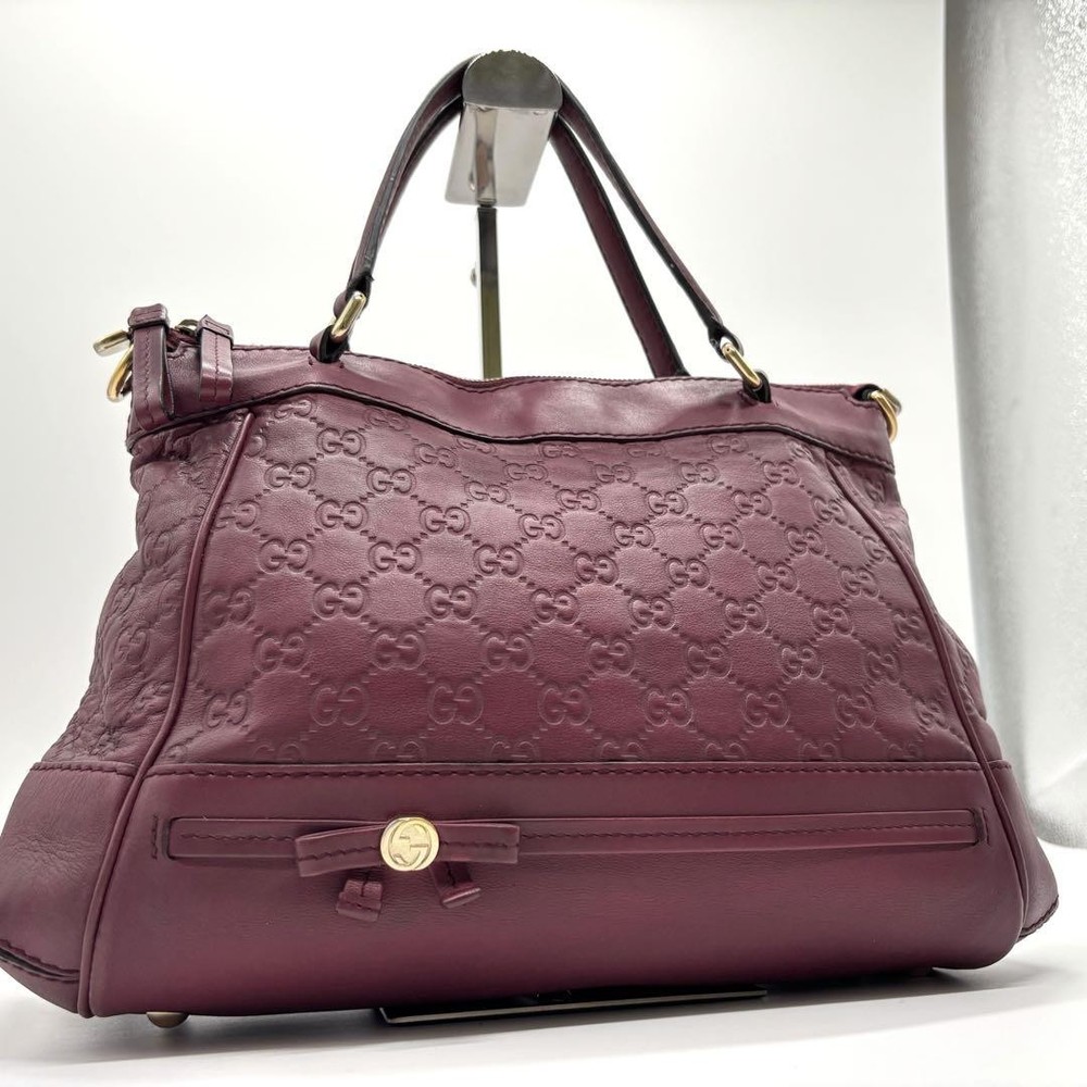 GUCCI GG Canvas Tote Bag in Red Authentic Model G0804530