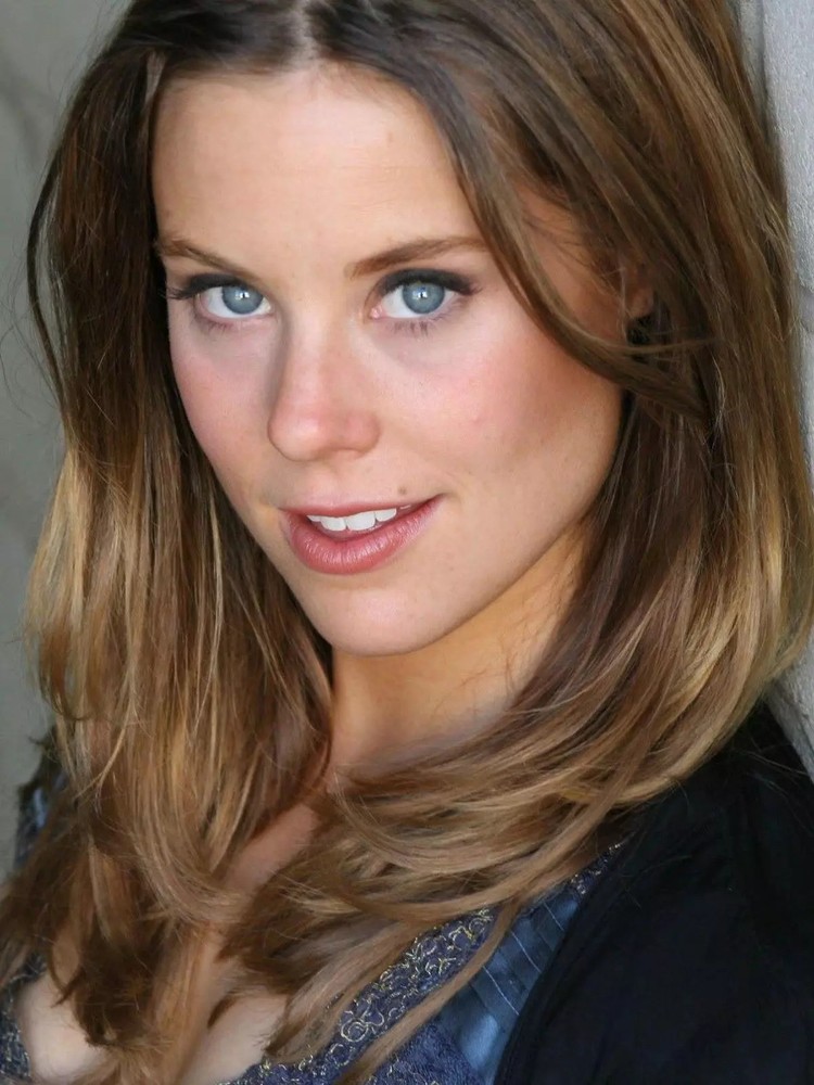 GLOSSY PHOTO PICTURE 4x6 Ashley Williams Sensual Lips