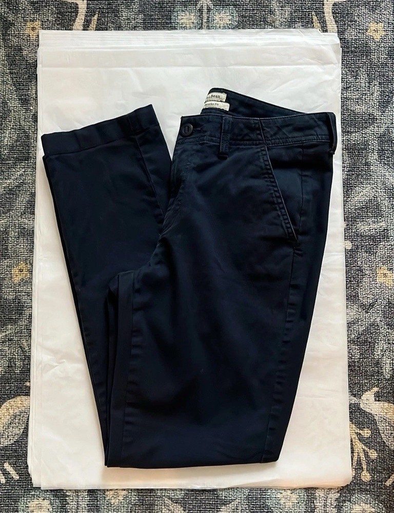 L.L. Bean Classic Fit Chino Pants Women's 6 Navy Mid Rise Slash Pocket Cotton