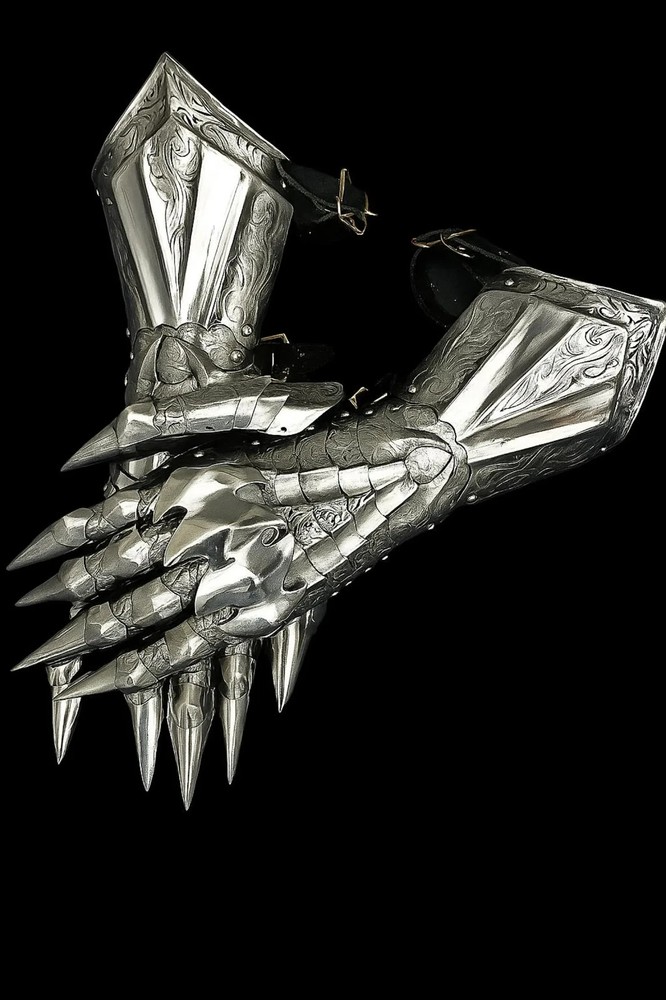 Handmade Spiked Steel Gauntlets: Gothic Knight Armor, LARP Cosplay Accessory