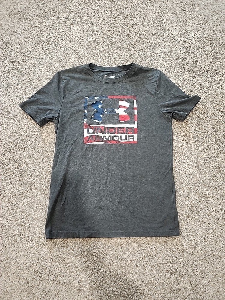 Youth Large Under Armour Red/White/Blue Graphic Gray Short Sleeve Shirt