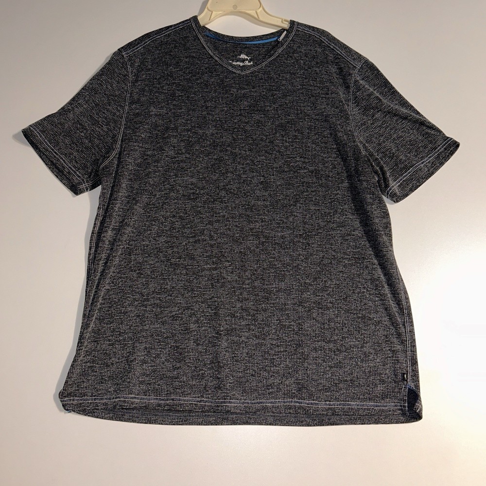 Tommy Bahama V-neck Short Sleeve Shirt Men’s XL Gray Black Blue Detail-047