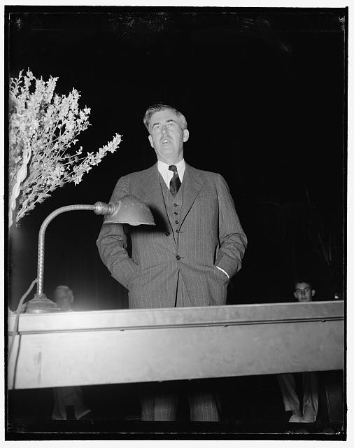 Photo:Henry A. Wallace 1939 Portrait at Podium Speaking