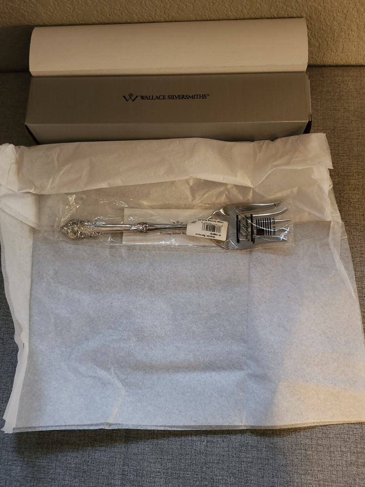NEW IN BOX Grande Baroque by Wallace Sterling SERVING FORK LOT6