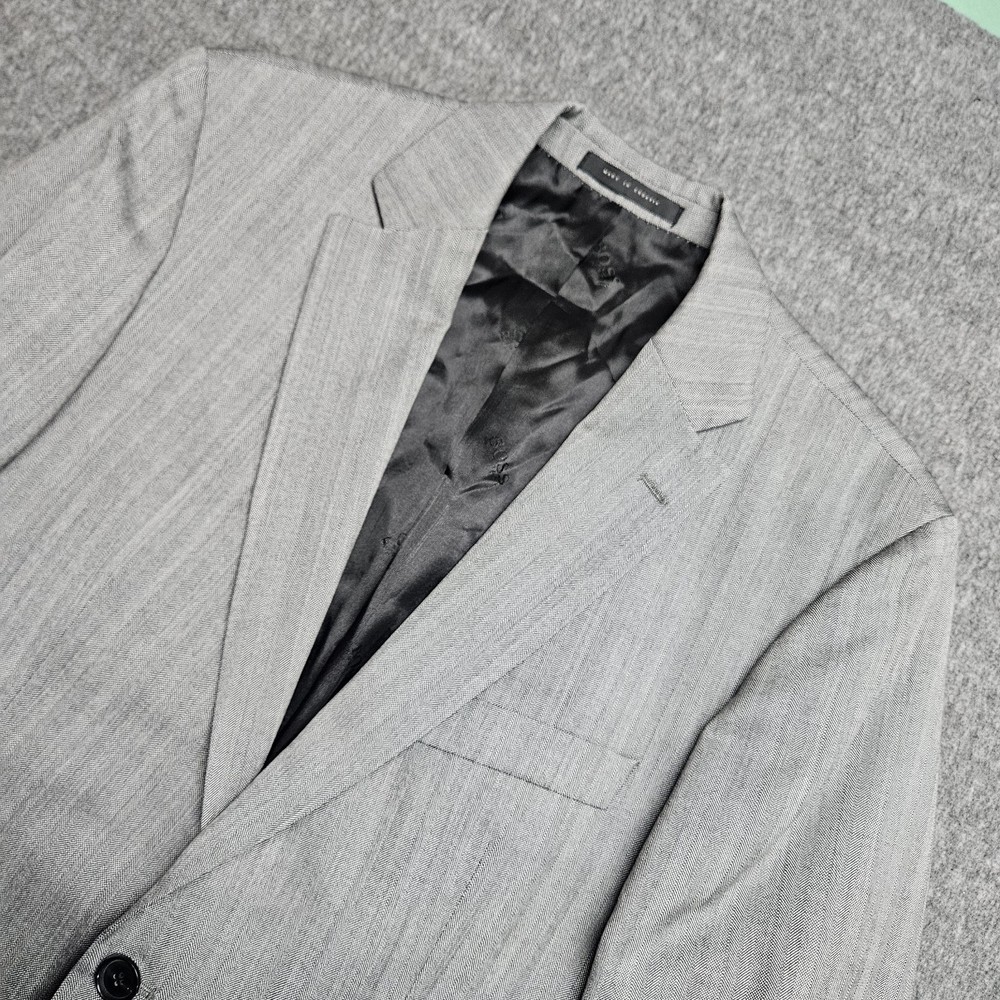 Hugo Boss Lanificio Tesse Biella Gray Herringbone Wool Blazer Sport Coat 40R