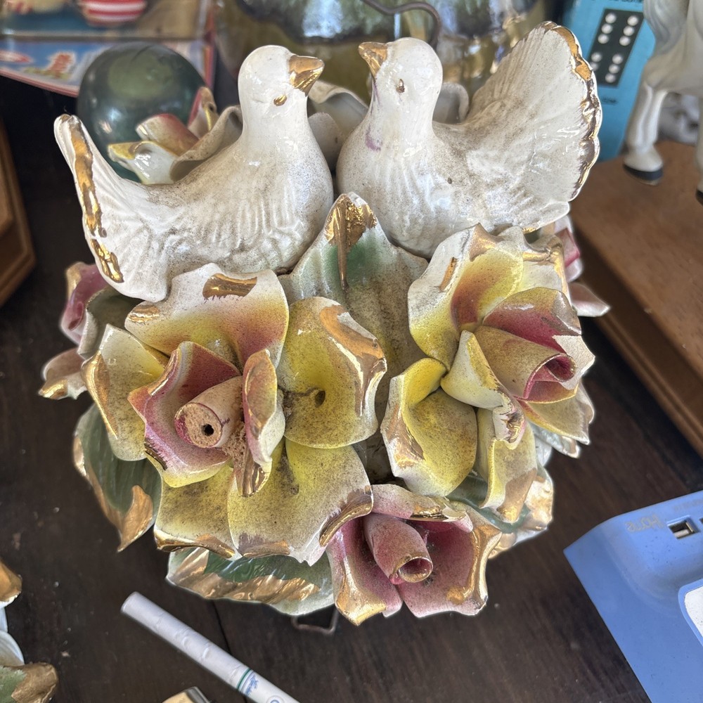 Vintage Capodimonte Love Birds In Flower Baskets Center Piece Birds Doves Italy