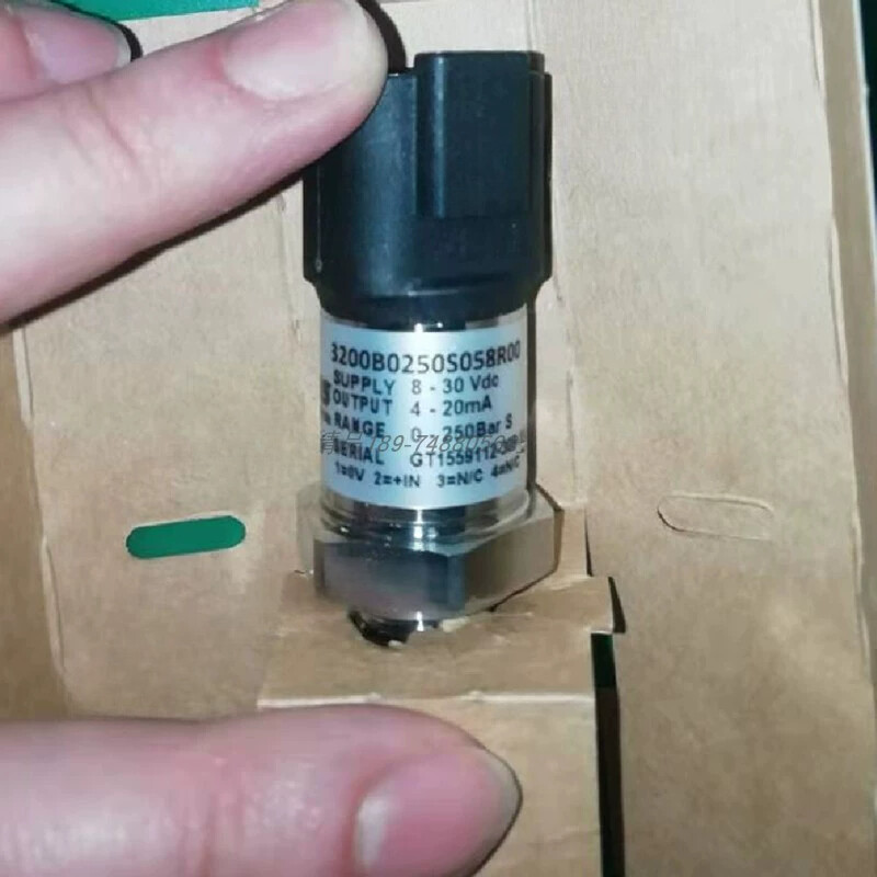 1PCS NEW FIT FOR Water temperature sensor 3200B0250S058R00