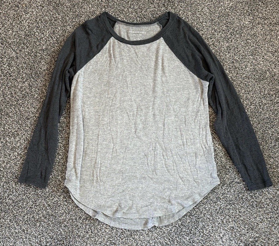 American Eagle Soft & Sexy Plush Women’s Colorblock Raglan Long Sleeve Tee S
