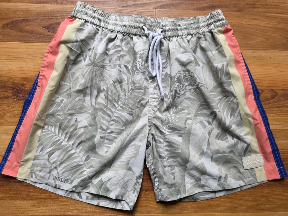 Men's Darc Sport Wolves 501/1000 Shorts Size L