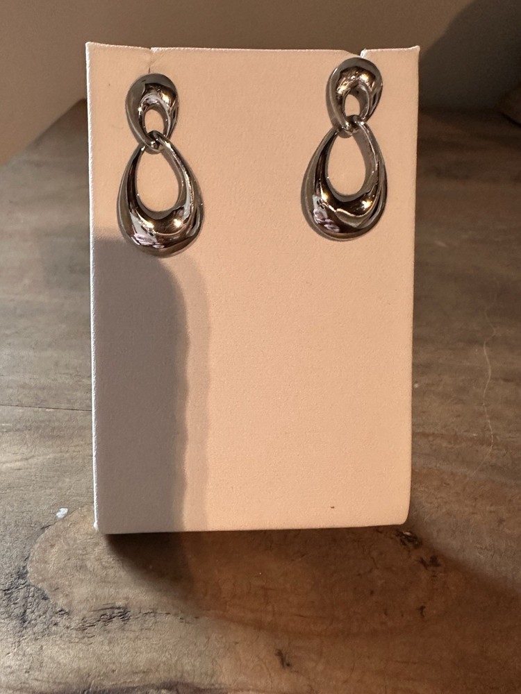 Vintage Trifari Silver Tone Dangle Drop Post Earrings