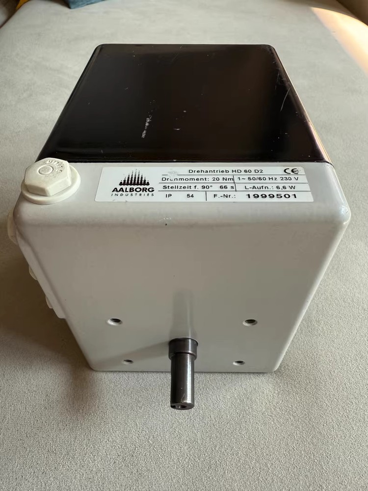1PC NEW Drehantrieb HD 60 D2 1999501 Servo motor Shipping DHL or FedEX