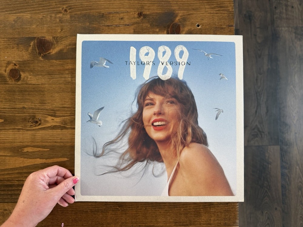 Taylor Swift 1989 (Taylor's Version) 12