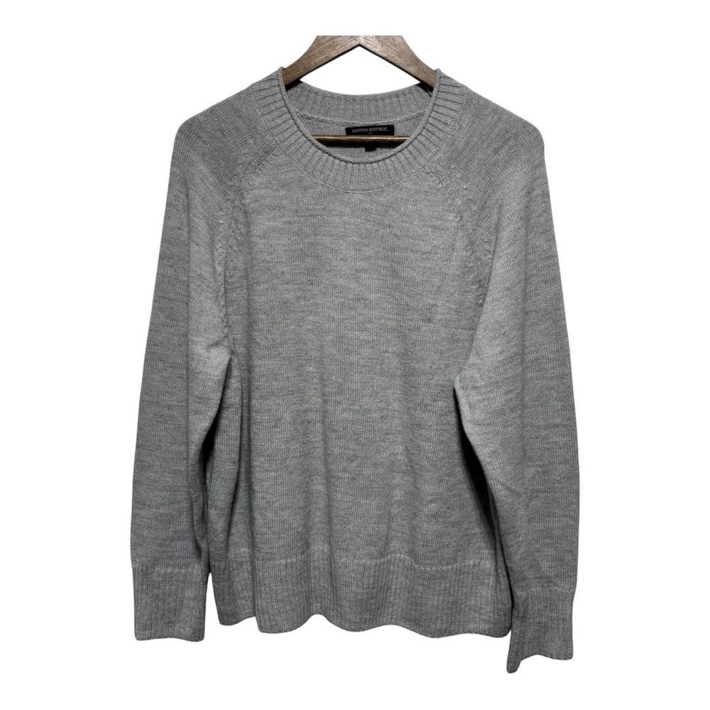 Banana Republic Sweater Womens XL Gray Long Sleeve Super Soft Pullover