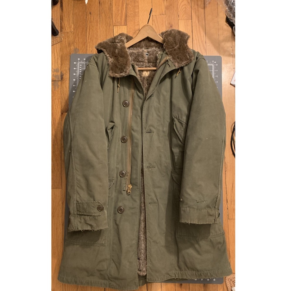 US Army M1943 WWII Olive Drab Winter Field Jacket w/ Alpaca Pile Liner - Size M