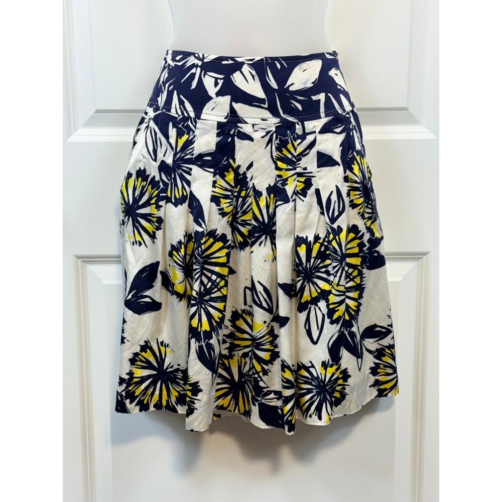Etcetera Silk Floral Pleated Skirt Navy Blue Yellow White 8 Midi Preppy Natual