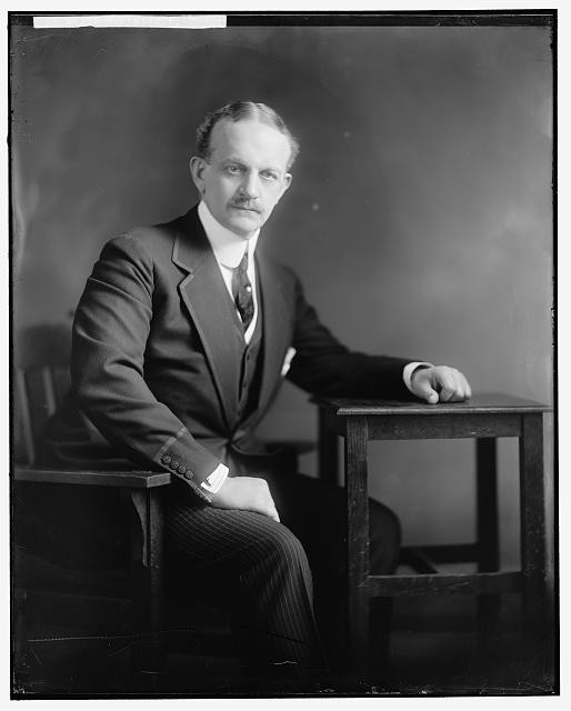 Photo:Count Bernstorff Portrait Studio Photograph