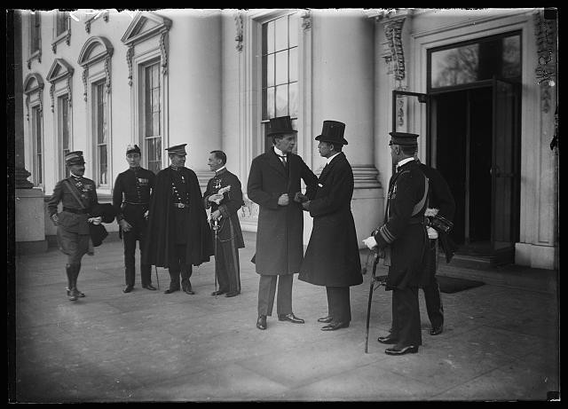 Photo:Washington D.C. White House Visitors 1900s Men in Top Hats Portrait