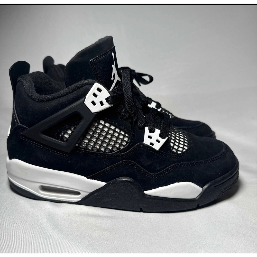 Size 6 - Nike Air Jordan 4 Retro GS White Thunder Men's Shoes