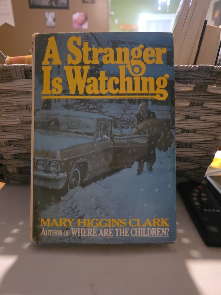 Mary Higgins Clark A STRANGER IS WATCHING Book Club Edition Terrifying Murders