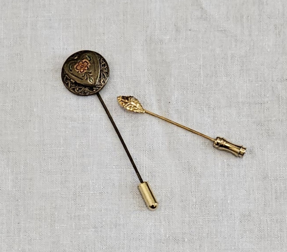 Vintage Jewelry Victorian Heart Locket Stickpin and Leaf Stickpin