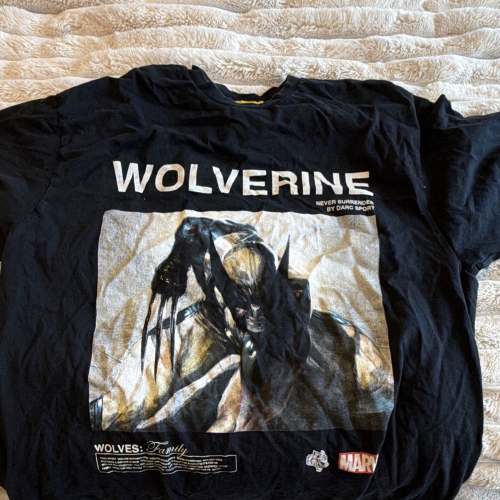 Darc Sport Wolverine Limited XL TShirt Marvel Comics