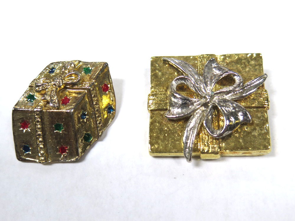 2 Vintage GT Multicolor Rhinestone Christmas Present Holiday Brooch Pins