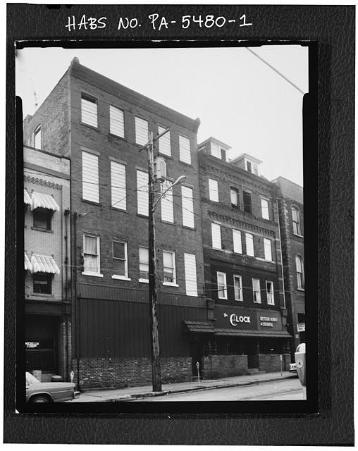 1. View East, Front Elevation, On Right. (For Negatives, See Habs No. Pa-5479).